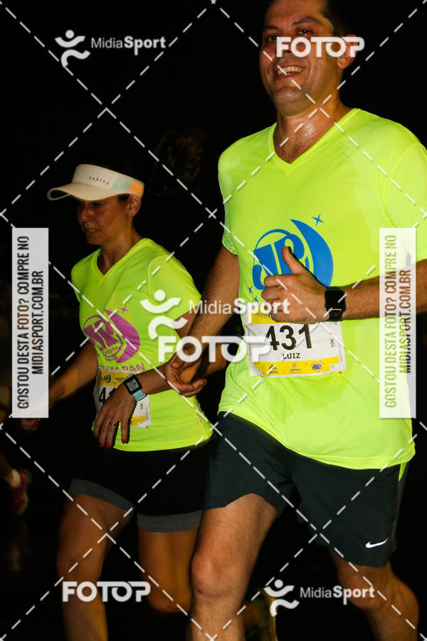 Buy your photos of the eventJovem Pan Night Run 2018 on Fotop
