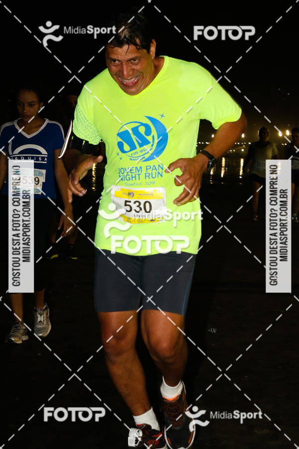 Buy your photos of the eventJovem Pan Night Run 2018 on Fotop