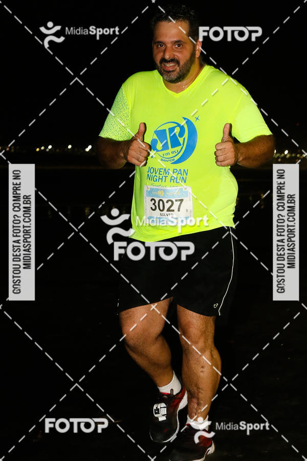 Buy your photos of the eventJovem Pan Night Run 2018 on Fotop