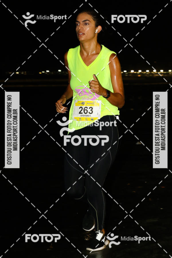 Buy your photos of the eventJovem Pan Night Run 2018 on Fotop
