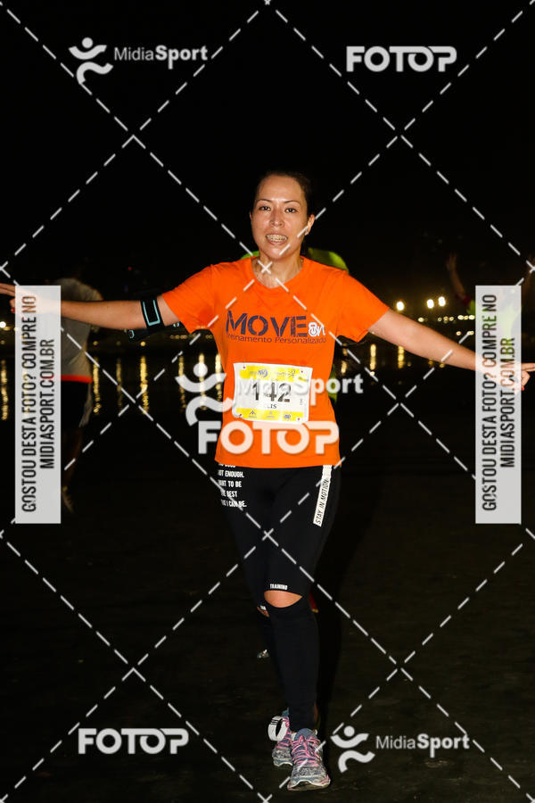 Buy your photos of the eventJovem Pan Night Run 2018 on Fotop