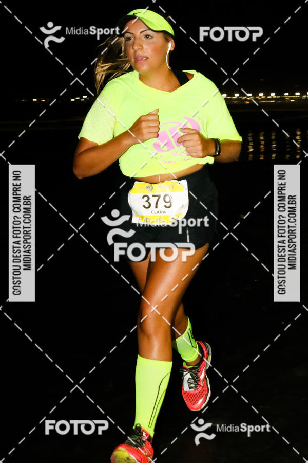 Buy your photos of the eventJovem Pan Night Run 2018 on Fotop