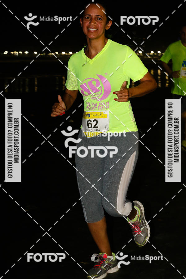 Buy your photos of the eventJovem Pan Night Run 2018 on Fotop