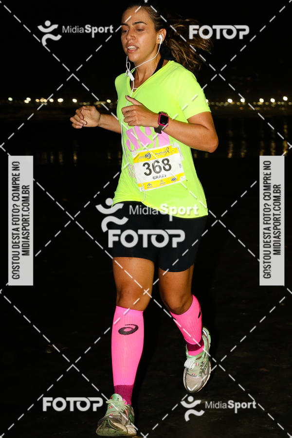 Buy your photos of the eventJovem Pan Night Run 2018 on Fotop