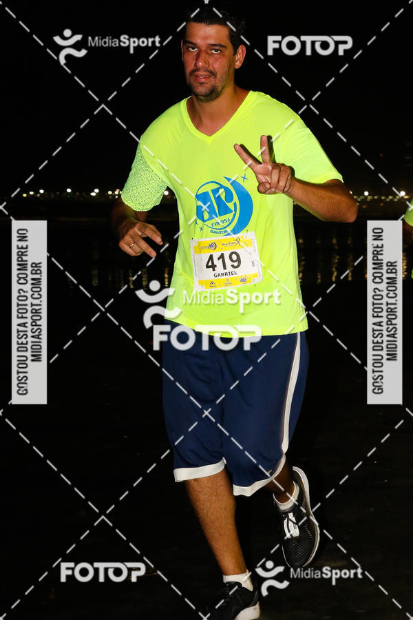 Buy your photos of the eventJovem Pan Night Run 2018 on Fotop