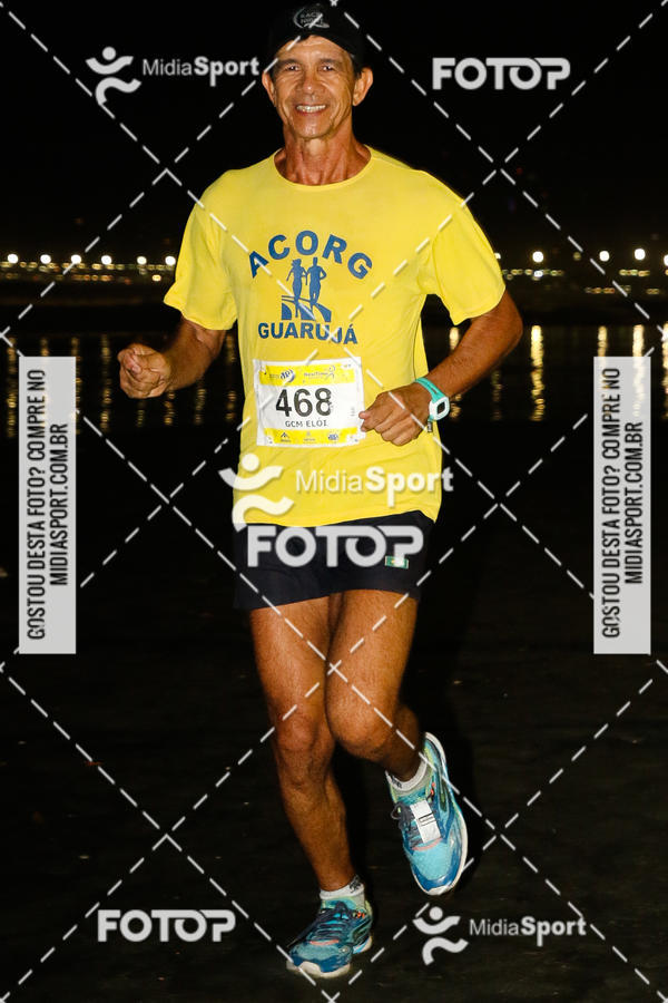 Buy your photos of the eventJovem Pan Night Run 2018 on Fotop