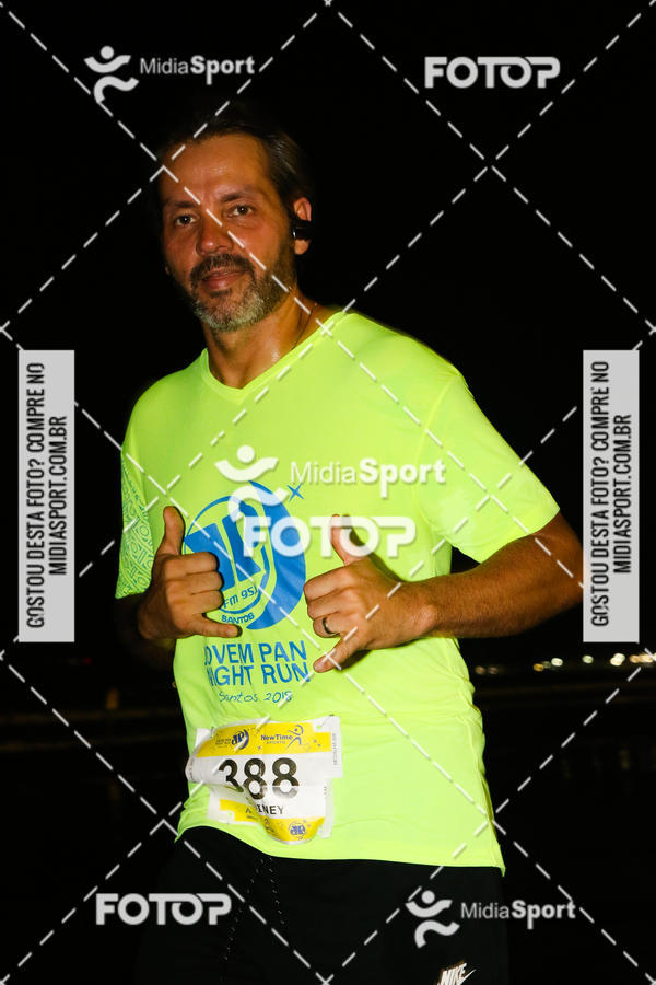 Buy your photos of the eventJovem Pan Night Run 2018 on Fotop