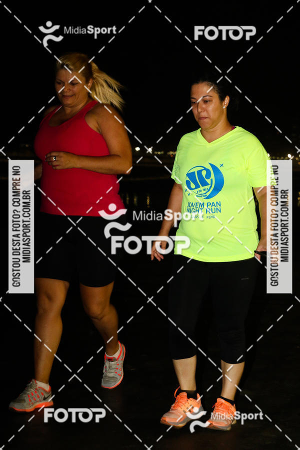 Buy your photos of the eventJovem Pan Night Run 2018 on Fotop