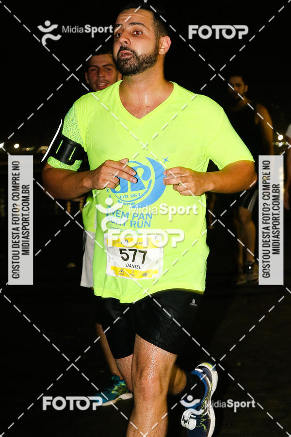 Buy your photos of the eventJovem Pan Night Run 2018 on Fotop