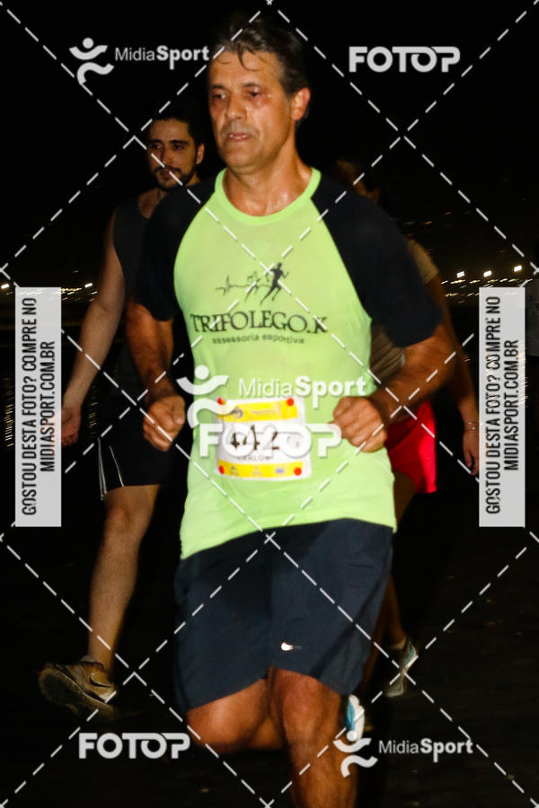 Buy your photos of the eventJovem Pan Night Run 2018 on Fotop