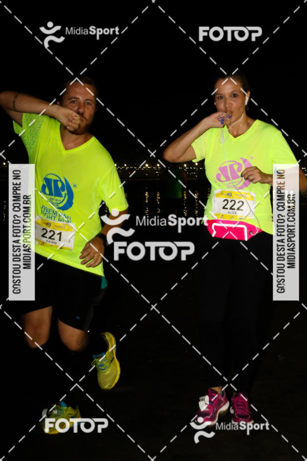 Buy your photos of the eventJovem Pan Night Run 2018 on Fotop