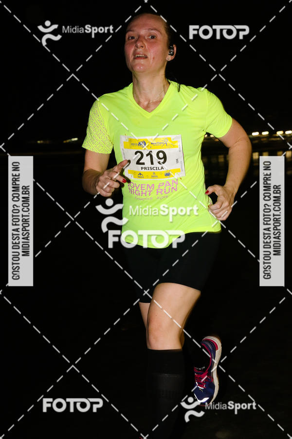 Buy your photos of the eventJovem Pan Night Run 2018 on Fotop