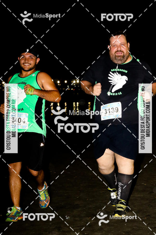 Buy your photos of the eventJovem Pan Night Run 2018 on Fotop