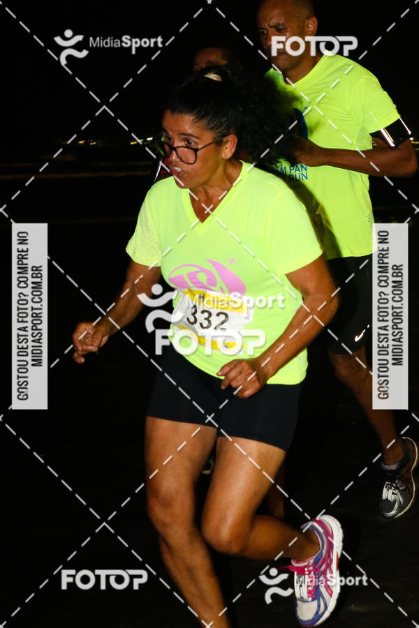 Buy your photos of the eventJovem Pan Night Run 2018 on Fotop