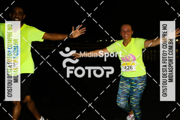 Buy your photos of the eventJovem Pan Night Run 2018 on Fotop