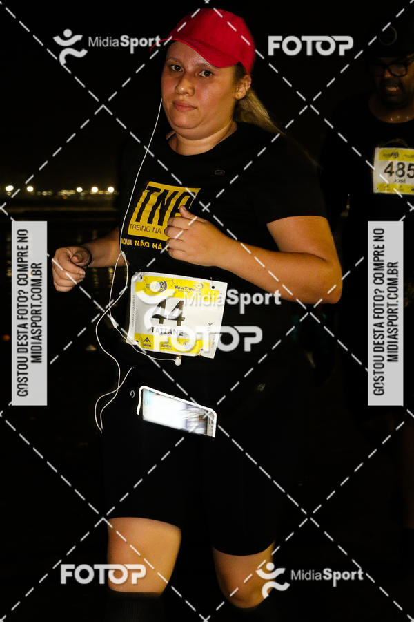 Buy your photos of the eventJovem Pan Night Run 2018 on Fotop
