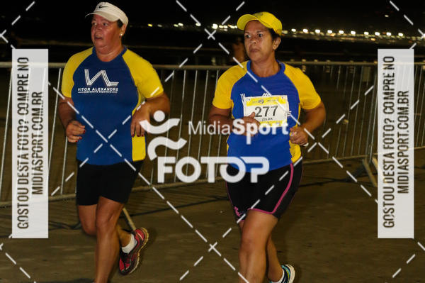 Buy your photos of the eventJovem Pan Night Run 2018 on Fotop