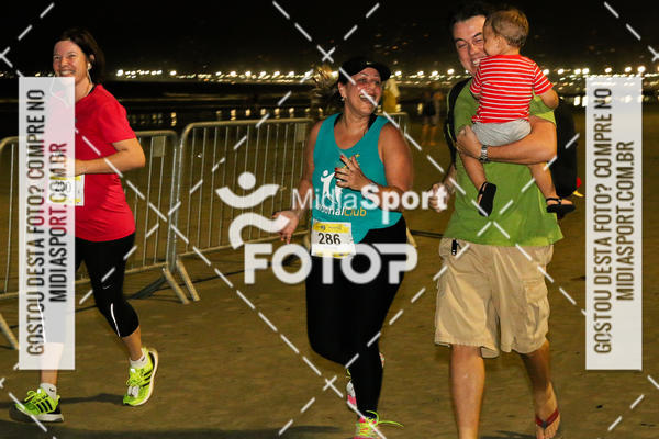 Buy your photos of the eventJovem Pan Night Run 2018 on Fotop