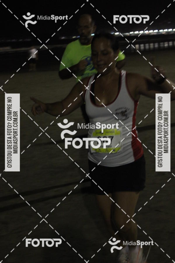 Buy your photos of the eventJovem Pan Night Run 2018 on Fotop