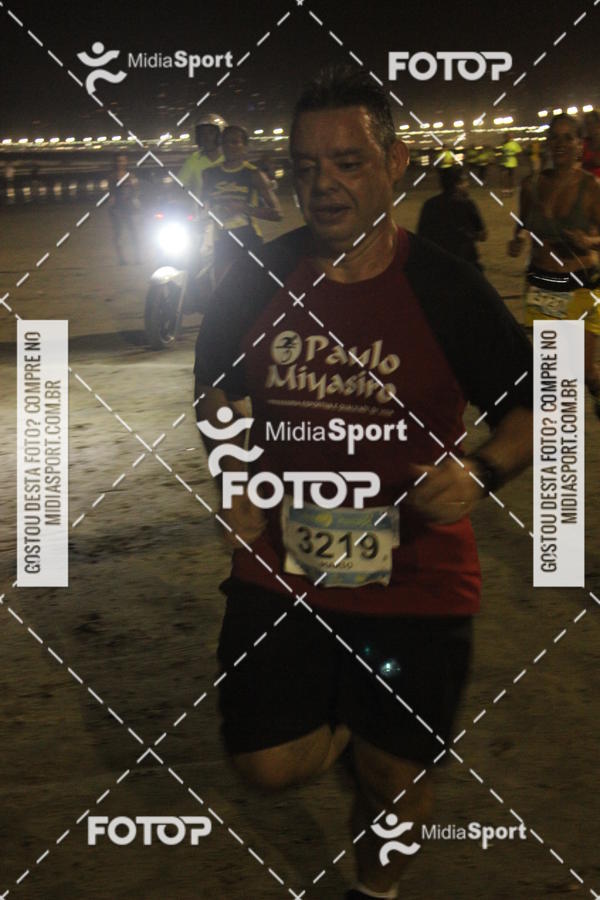 Buy your photos of the eventJovem Pan Night Run 2018 on Fotop