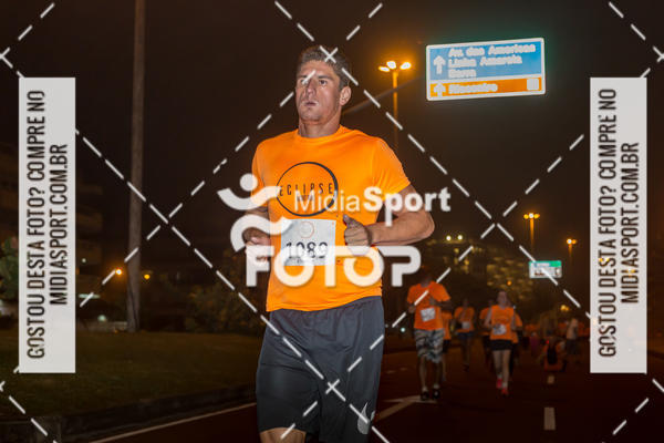 Buy your photos of the eventEclipse Night Run - Etapa Recreio on Fotop