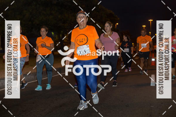 Buy your photos of the eventEclipse Night Run - Etapa Recreio on Fotop