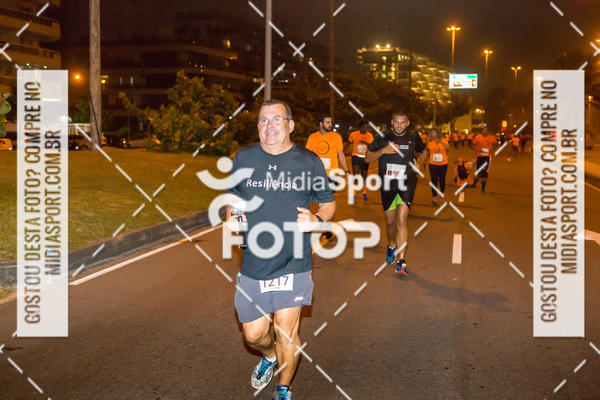 Buy your photos of the eventEclipse Night Run - Etapa Recreio on Fotop