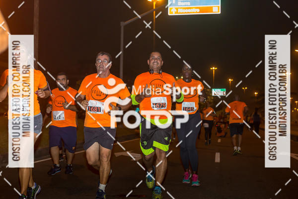 Buy your photos of the eventEclipse Night Run - Etapa Recreio on Fotop