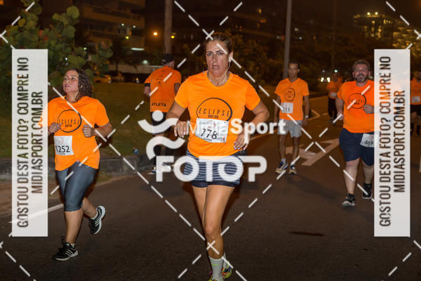 Buy your photos of the eventEclipse Night Run - Etapa Recreio on Fotop