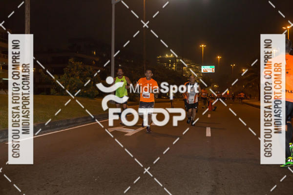 Buy your photos of the eventEclipse Night Run - Etapa Recreio on Fotop