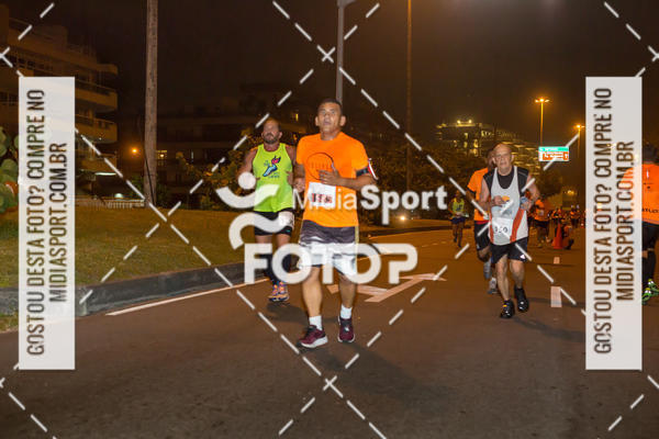 Buy your photos of the eventEclipse Night Run - Etapa Recreio on Fotop
