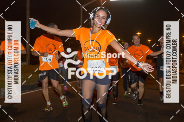 Buy your photos of the eventEclipse Night Run - Etapa Recreio on Fotop