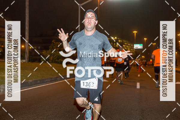 Buy your photos of the eventEclipse Night Run - Etapa Recreio on Fotop