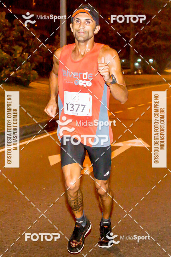 Buy your photos of the eventEclipse Night Run - Etapa Recreio on Fotop