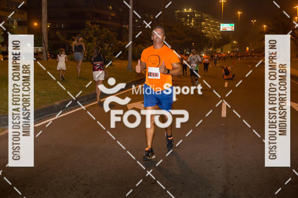 Buy your photos of the eventEclipse Night Run - Etapa Recreio on Fotop