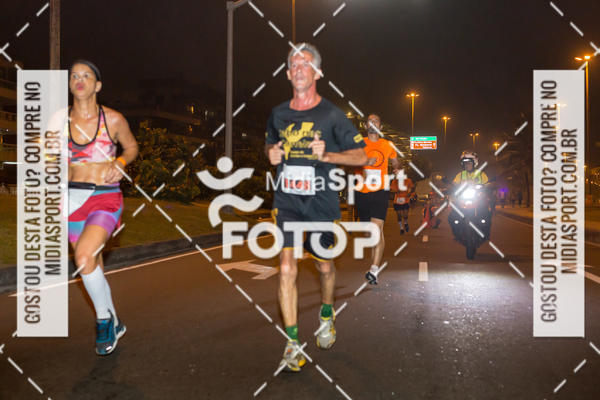 Buy your photos of the eventEclipse Night Run - Etapa Recreio on Fotop
