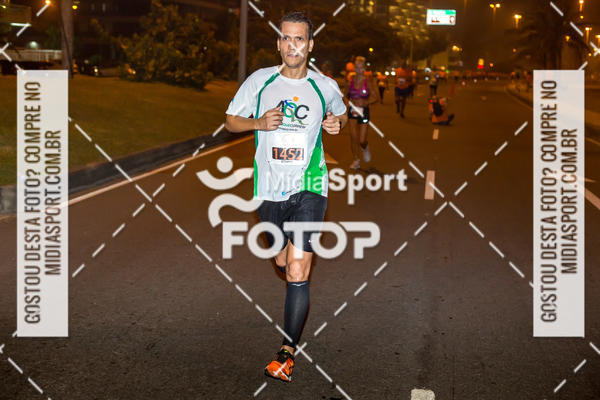 Buy your photos of the eventEclipse Night Run - Etapa Recreio on Fotop