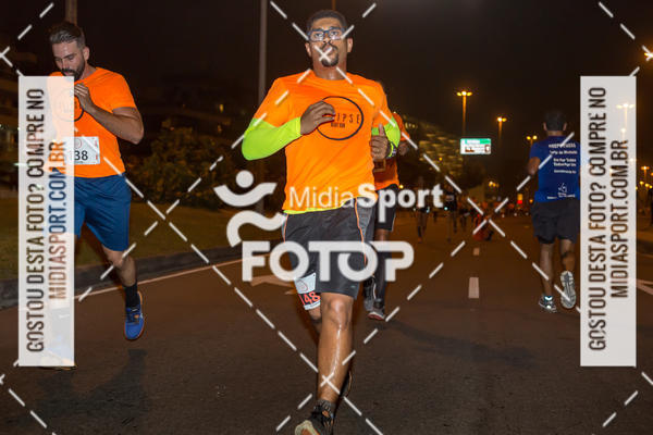 Buy your photos of the eventEclipse Night Run - Etapa Recreio on Fotop