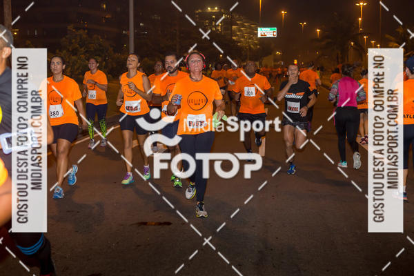 Buy your photos of the eventEclipse Night Run - Etapa Recreio on Fotop