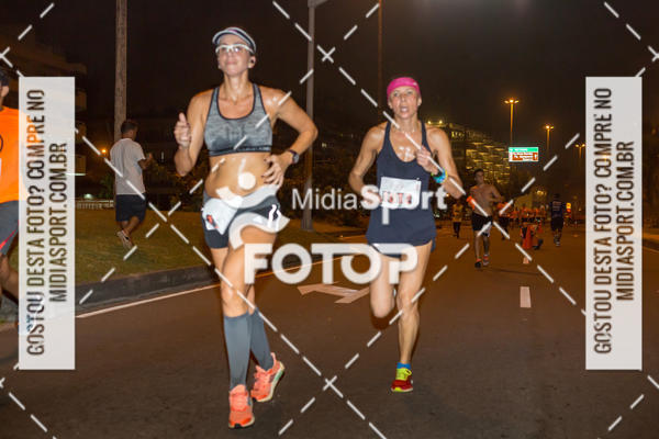 Buy your photos of the eventEclipse Night Run - Etapa Recreio on Fotop
