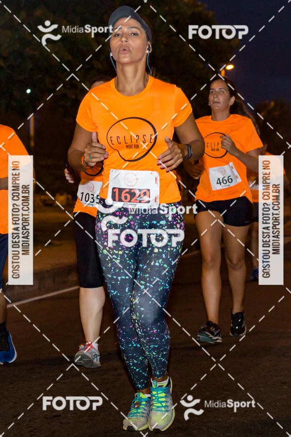 Buy your photos of the eventEclipse Night Run - Etapa Recreio on Fotop