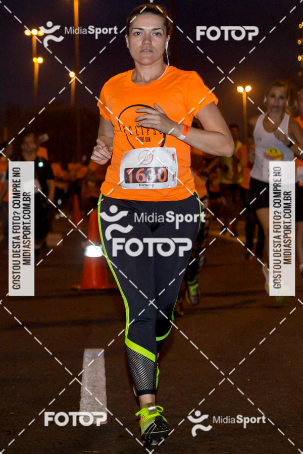 Buy your photos of the eventEclipse Night Run - Etapa Recreio on Fotop