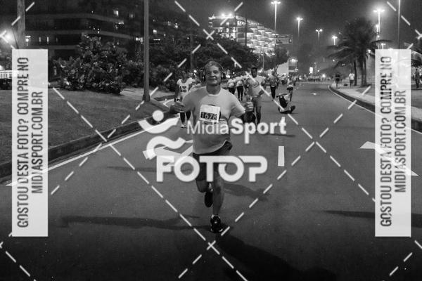Buy your photos of the eventEclipse Night Run - Etapa Recreio on Fotop