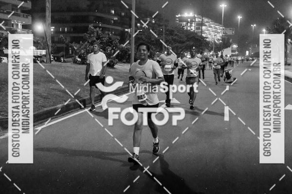 Buy your photos of the eventEclipse Night Run - Etapa Recreio on Fotop