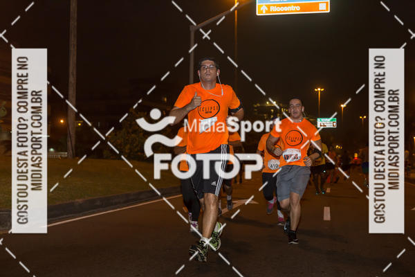 Buy your photos of the eventEclipse Night Run - Etapa Recreio on Fotop