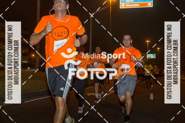 Buy your photos of the eventEclipse Night Run - Etapa Recreio on Fotop