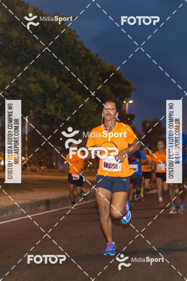 Buy your photos of the eventEclipse Night Run - Etapa Recreio on Fotop