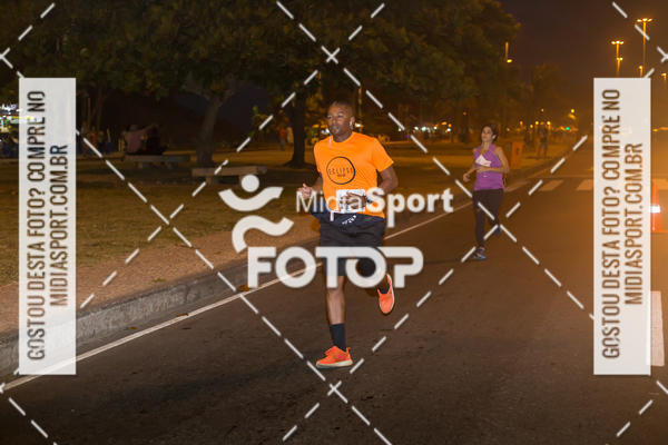 Buy your photos of the eventEclipse Night Run - Etapa Recreio on Fotop