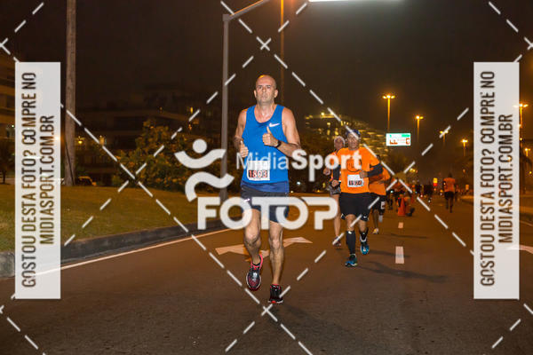 Buy your photos of the eventEclipse Night Run - Etapa Recreio on Fotop