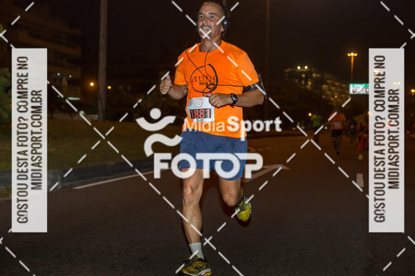 Buy your photos of the eventEclipse Night Run - Etapa Recreio on Fotop